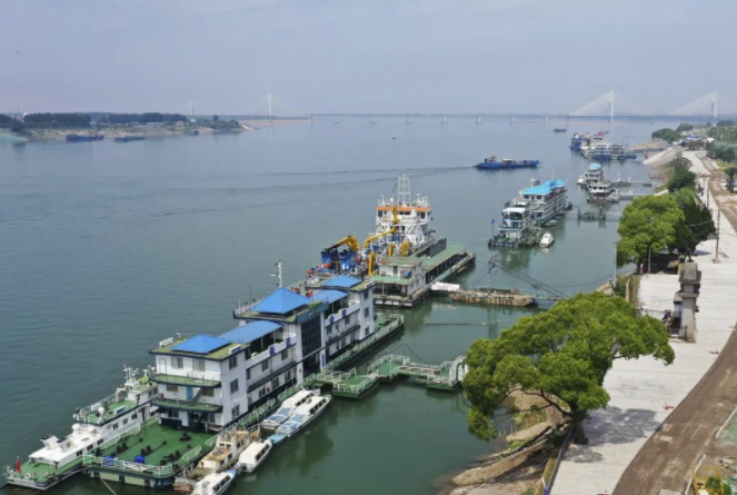 全球“灯塔工厂”为何落户三峡 生态保护与先进制造的和谐共生